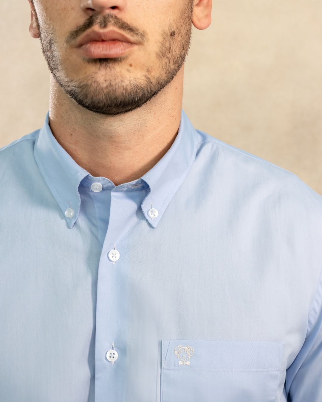 Light Blue Stain-Resistant Poplin Shirt with Pocket and Gray Logo